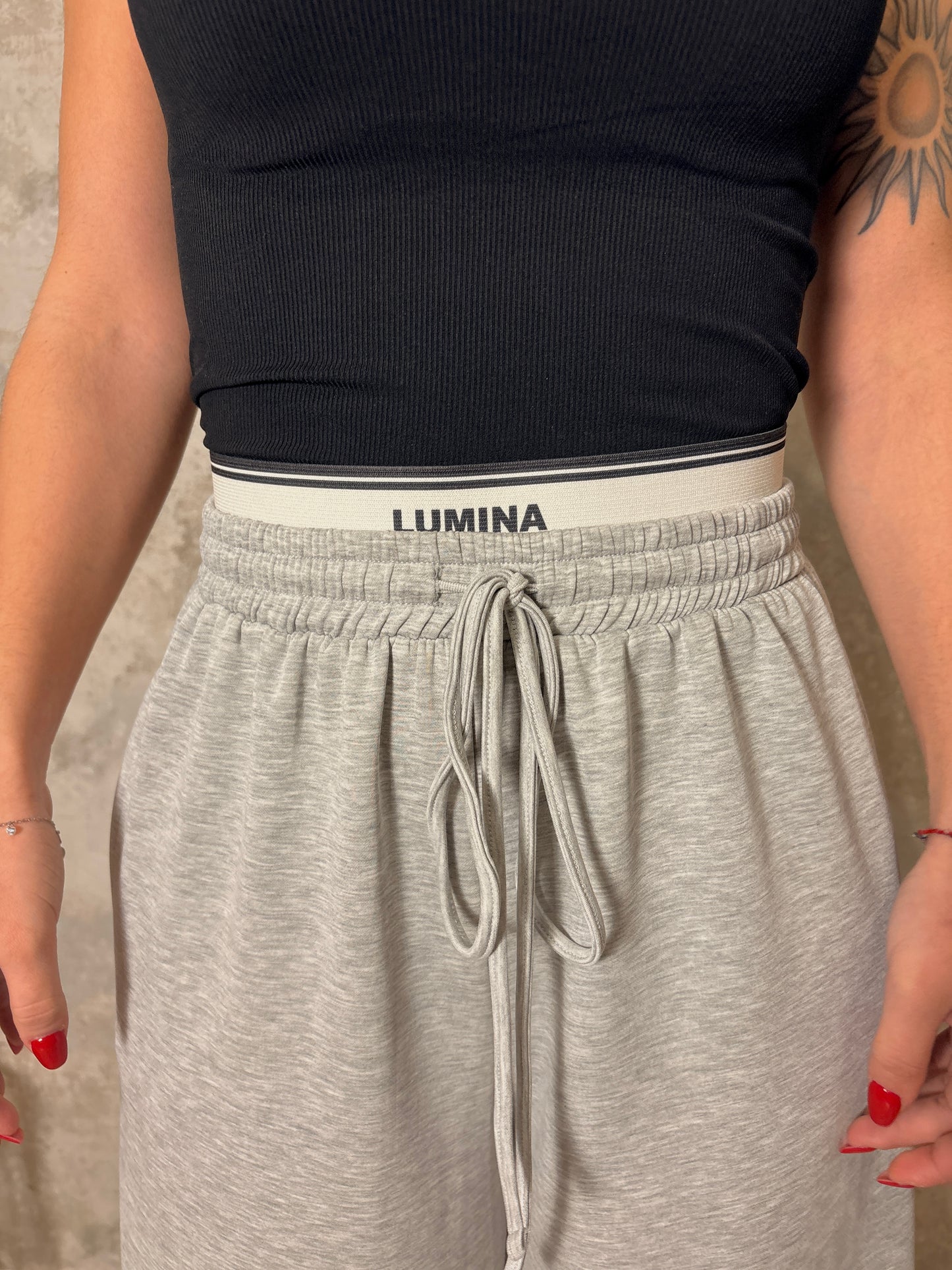 PANTA TUTA LUMINA